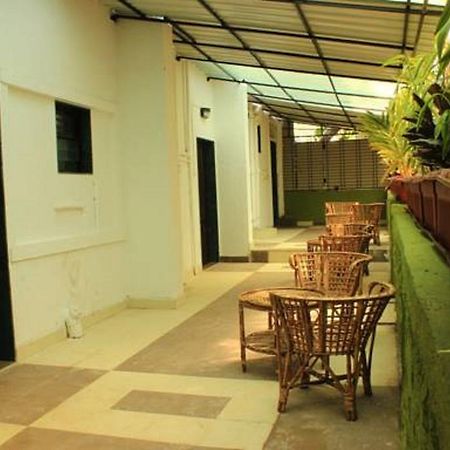 Hôtel Urban Ville à Pune Extérieur photo